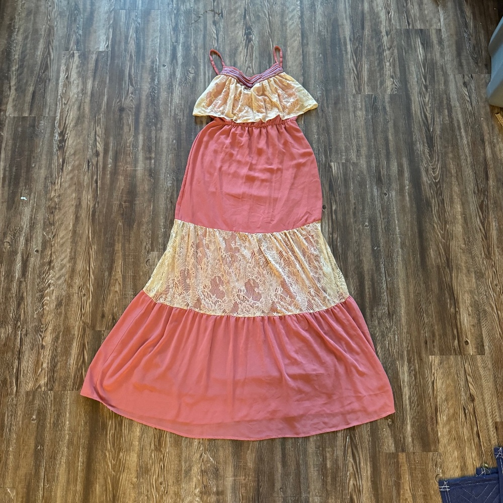 Flying tomato dress